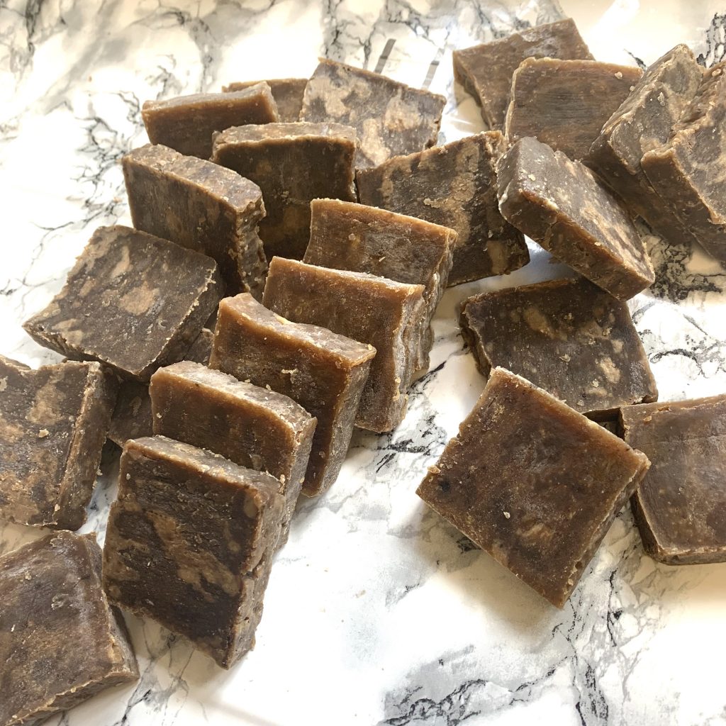 JL Moisturizing Blacksoap 2.0